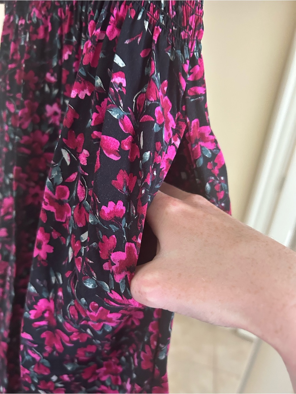 GAP Floral Black and Pink Size Small Short Sleeve Maxi Dress - Picture 6 of 7
